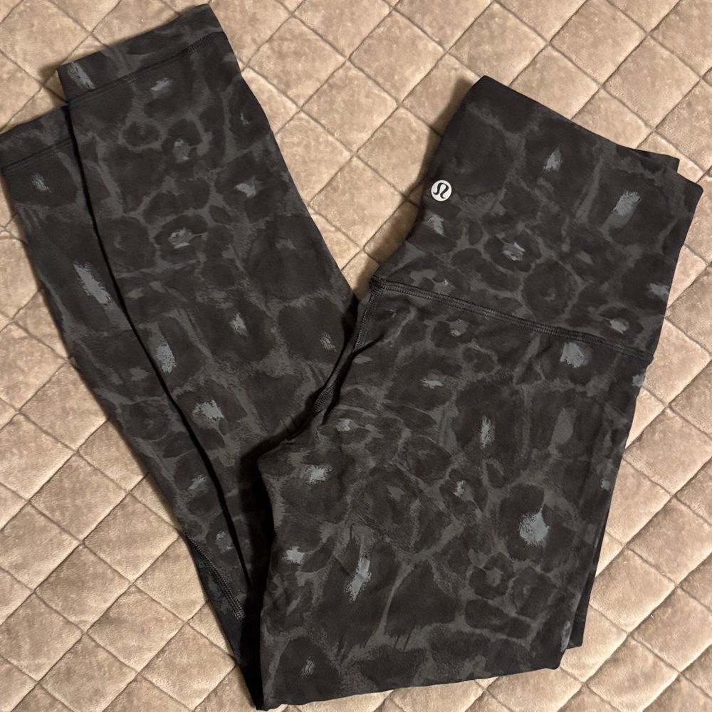 Lululemon Athletica Align high rise leopard leggings. 25”